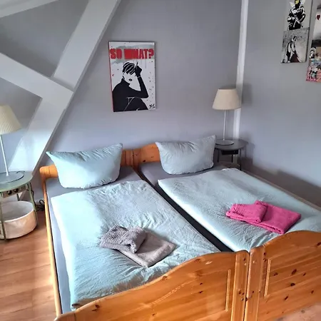 Haltestelle - * Röbel