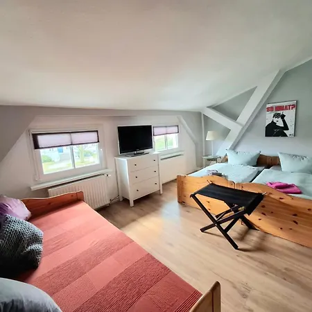 Haltestelle - Apartment