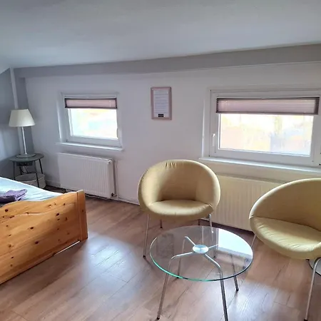 Haltestelle - Apartment *