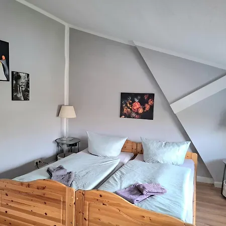Haltestelle - Appartement *