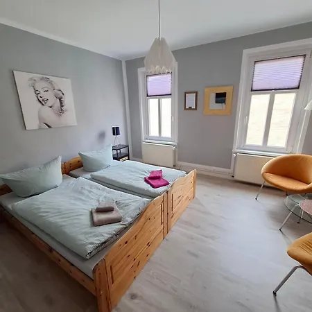 Haltestelle - Röbel