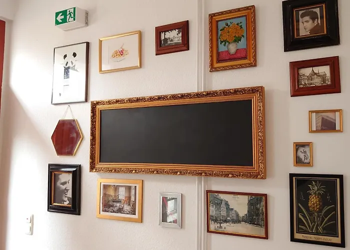 Apartament Haltestelle - *