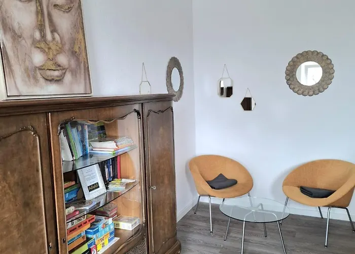 Apartament Haltestelle - *